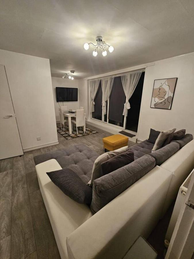 Stunning 1-Bed Apartment In Londyn Zewnętrze zdjęcie